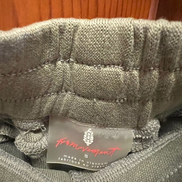 FP Movement by Free People Green Joggers - Picture 2 of 3